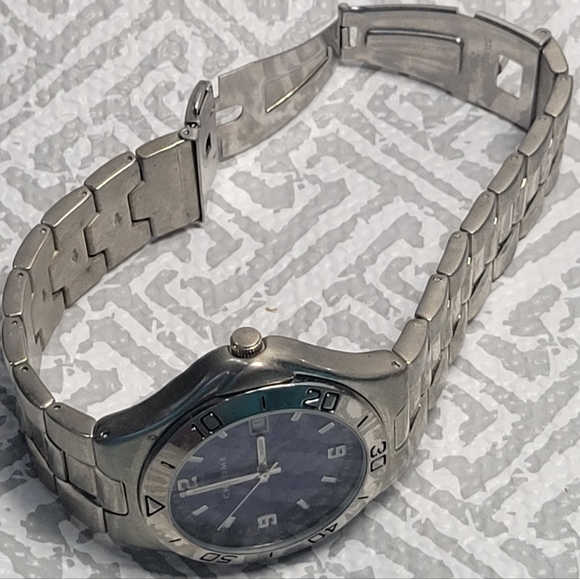 CHROME Watch - Picture 6 of 13